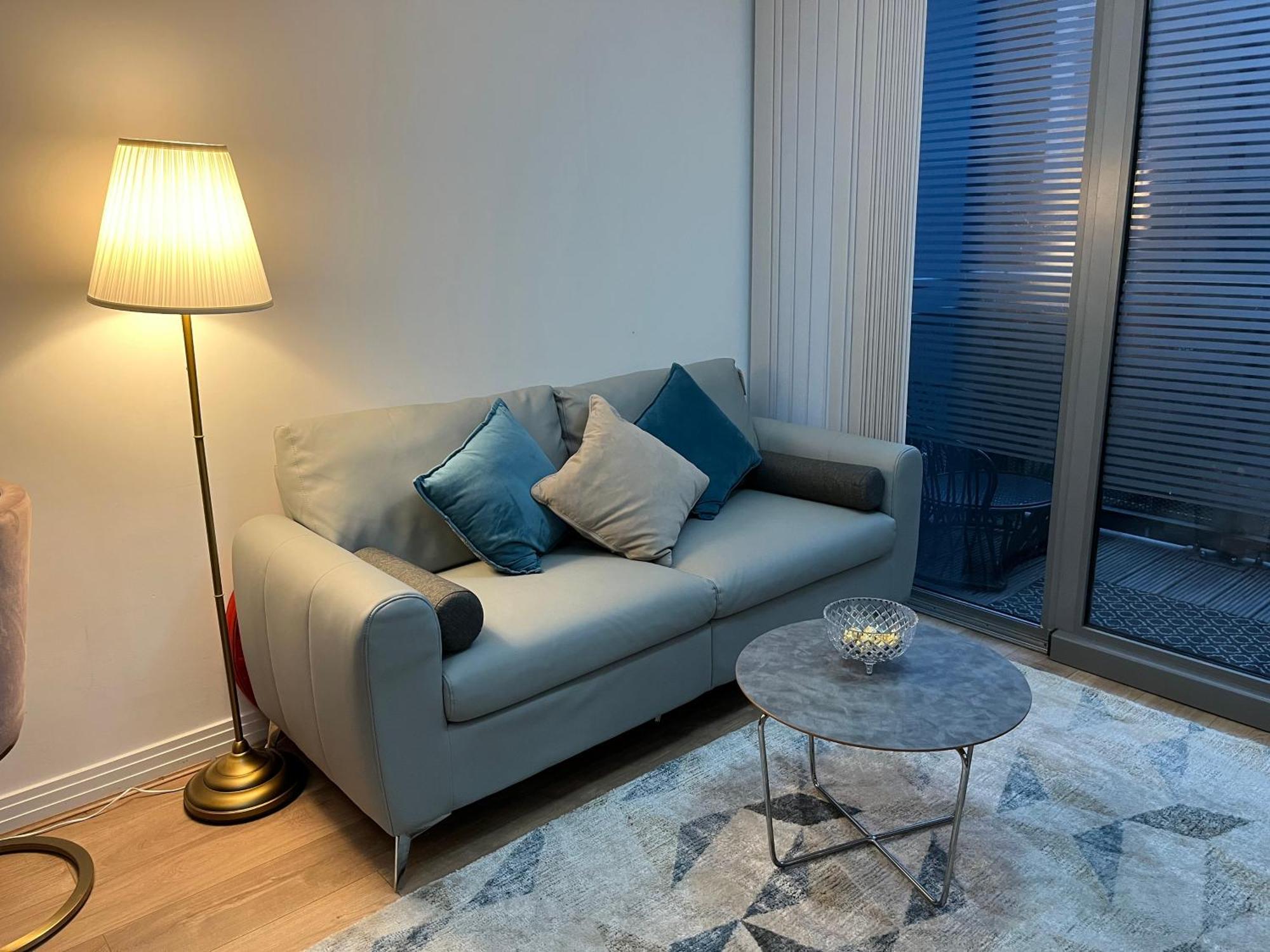 Апартаменты North Acton Flat Лондон Экстерьер фото